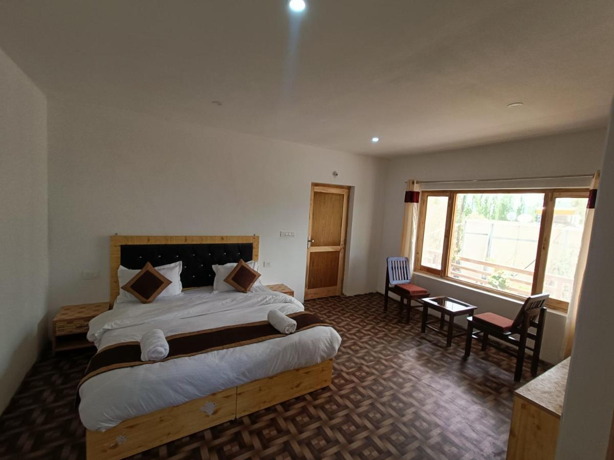 Zlatan Guest House เลห์ ภายนอก รูปภาพ