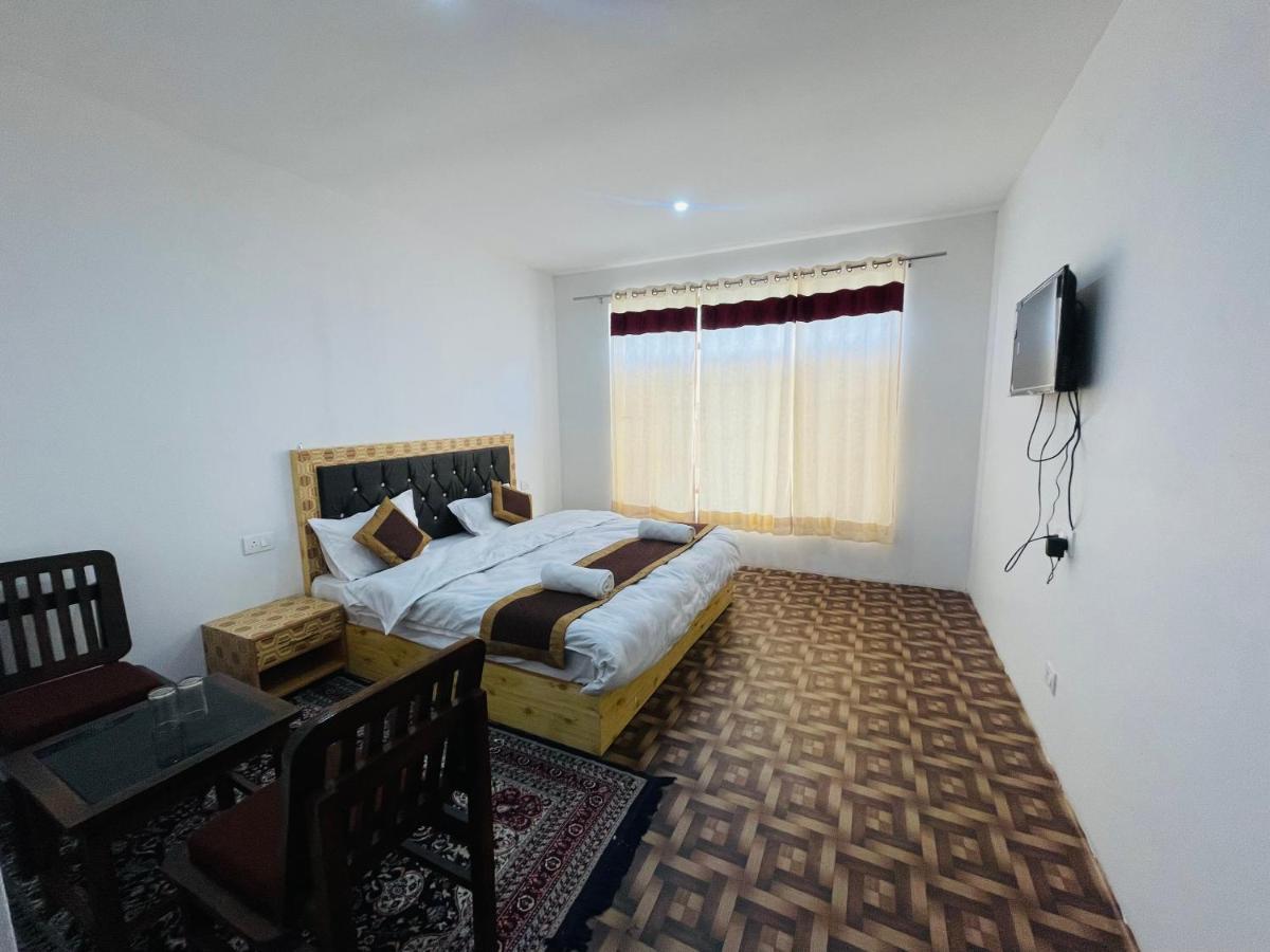 Zlatan Guest House เลห์ ภายนอก รูปภาพ